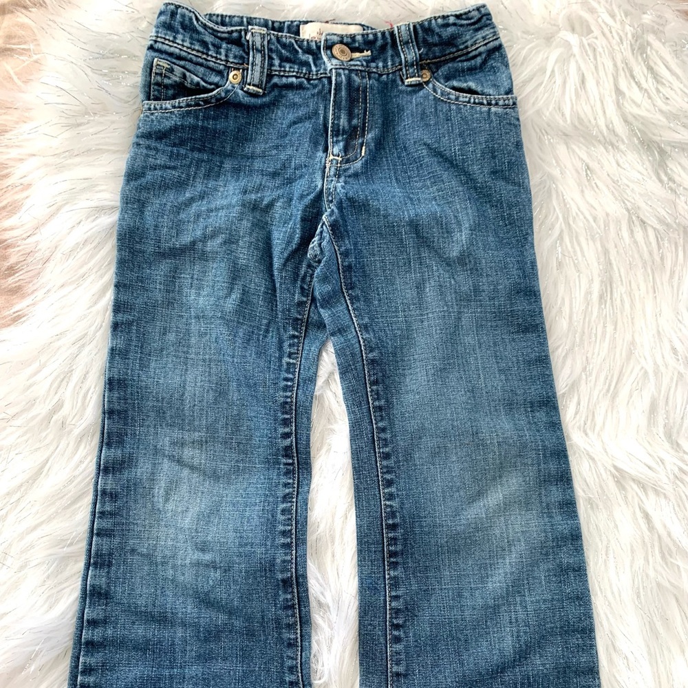 Girls size 5T blue jeans pants. Preloved. Old Navy brand